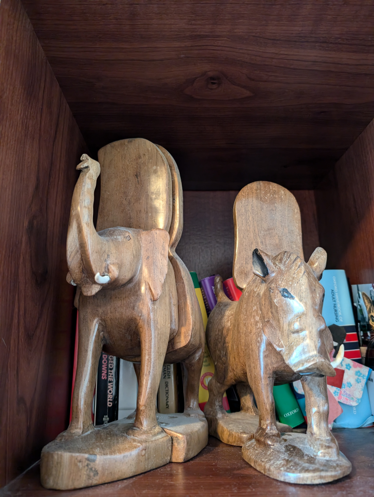 South African hand carved book end sculptures image indicator(3)