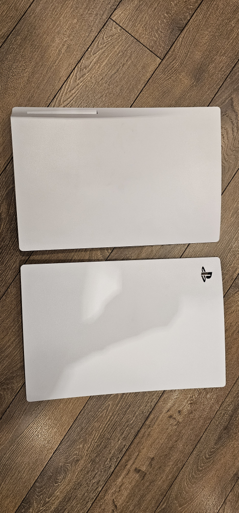 Ps5 white cover plates thumbnail