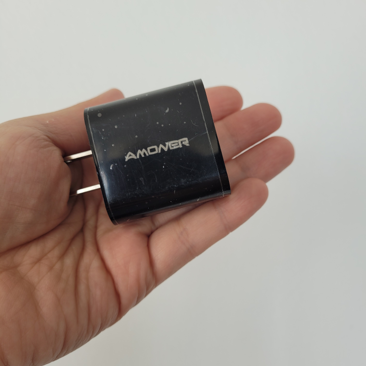 BN USB power adaptors (3 in 1) image indicator(2)