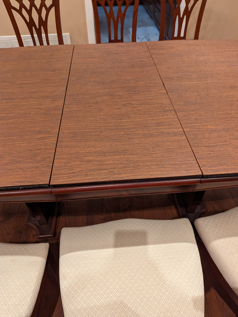 Dining Table set + hutch + 8 chairs - photo 2