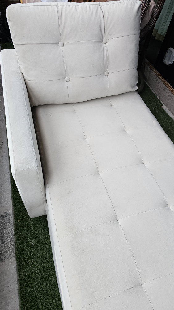 Sectional chaise - photo 2