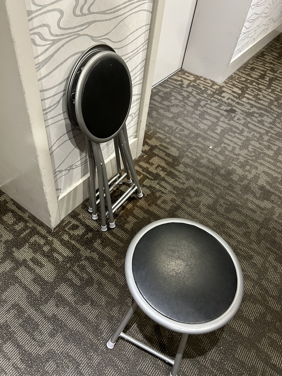 3 stools $5 for all