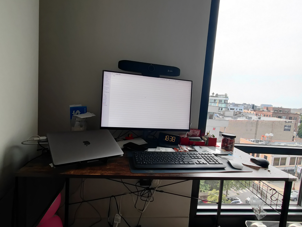 Computer work desk - photo 3