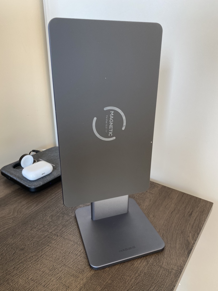 iPad Pro magnetic hub stand thumbnail