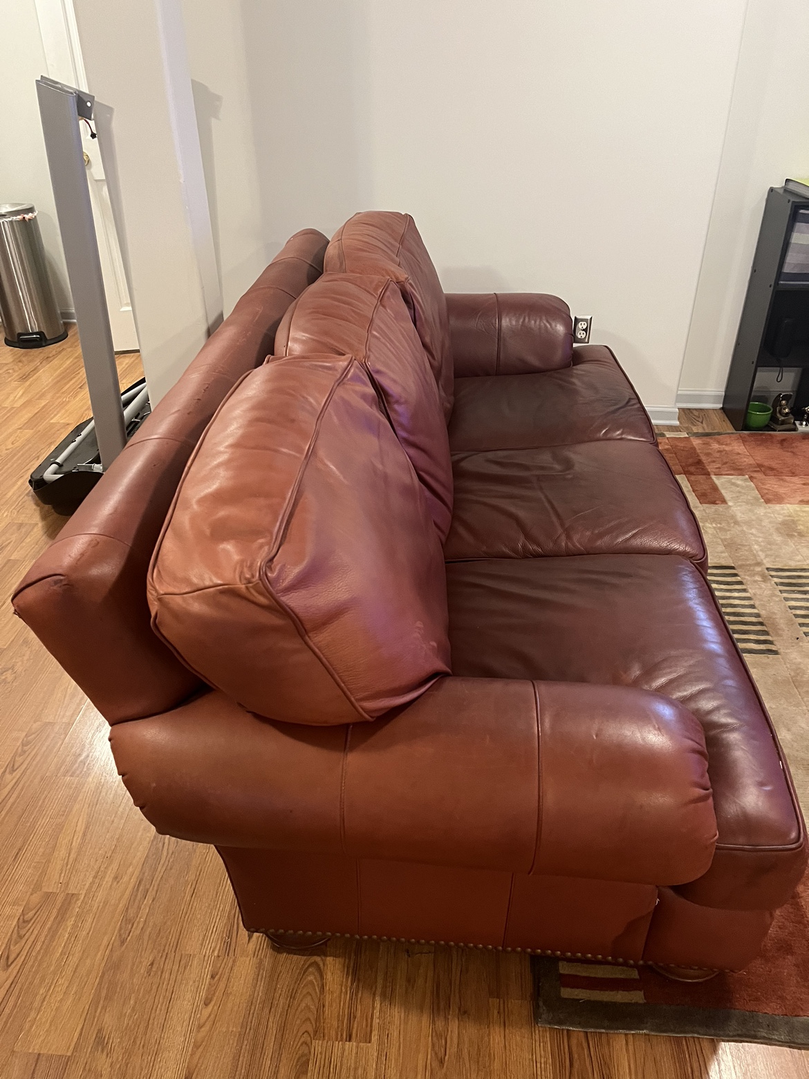 Big comfy dark red couch - photo 2