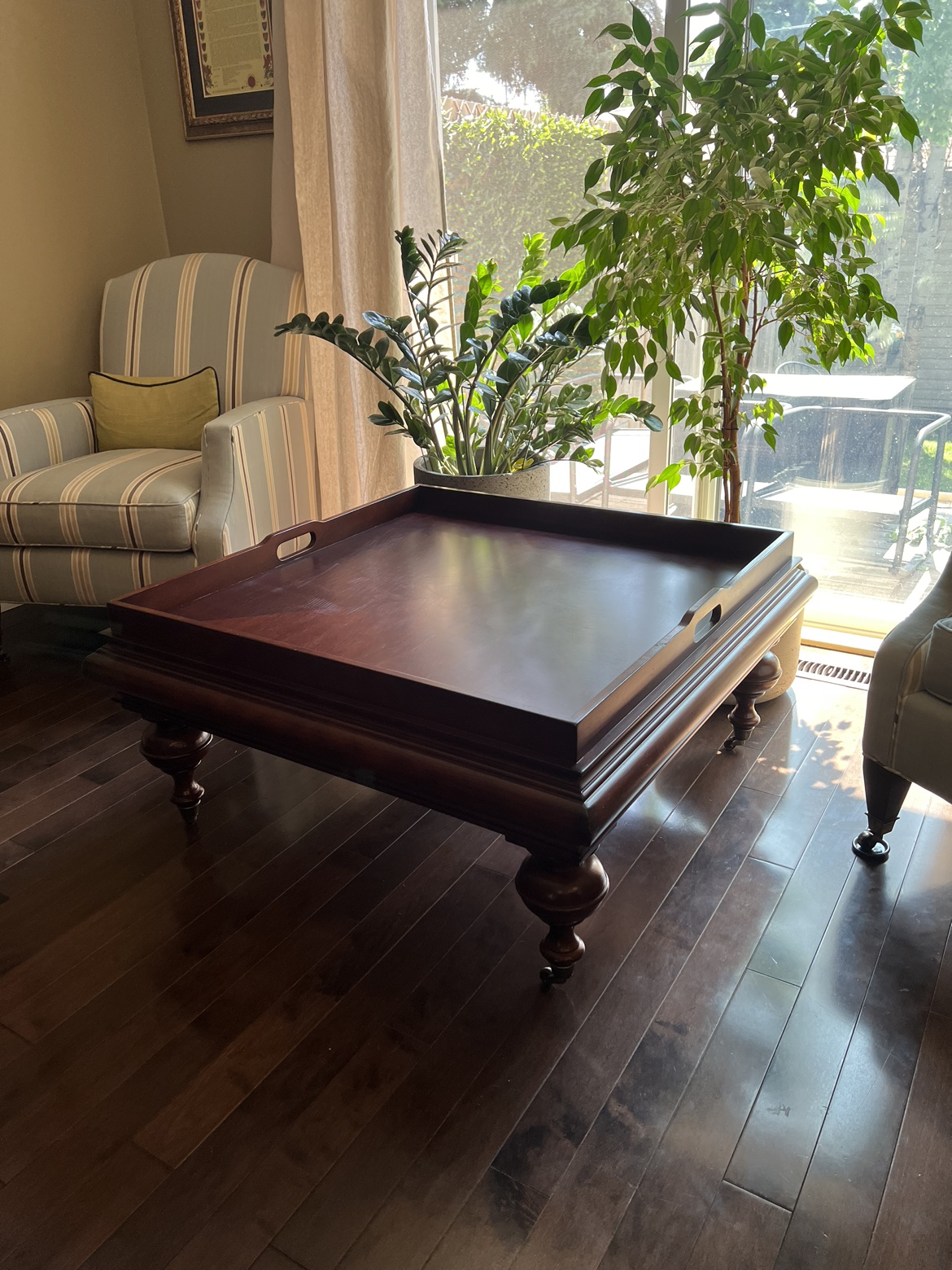 Large Beautiful Coffee Table