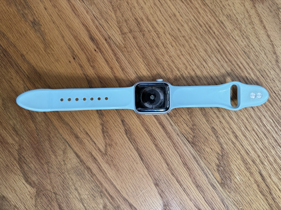 Apple Watch Series 5 (GPS) - photo 5