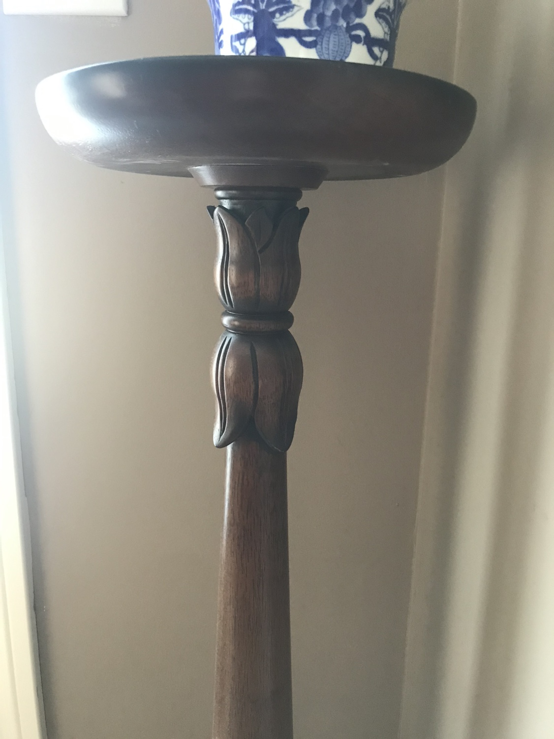 Plant stand - photo 2