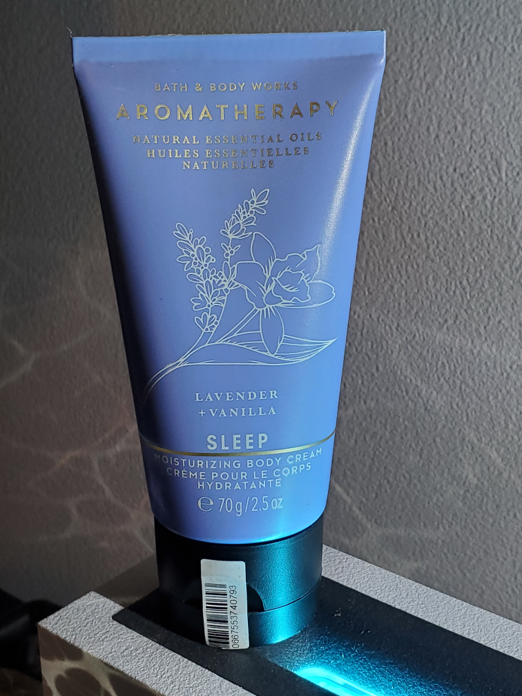 Bath & Body Works Aromatherapy  body cream (Lavender + Vanilla) - photo 2