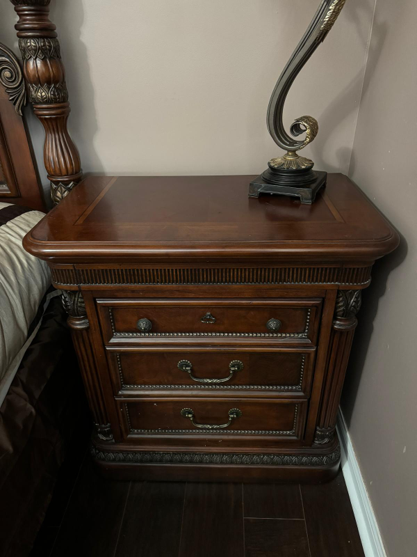 bedroom set - photo 3