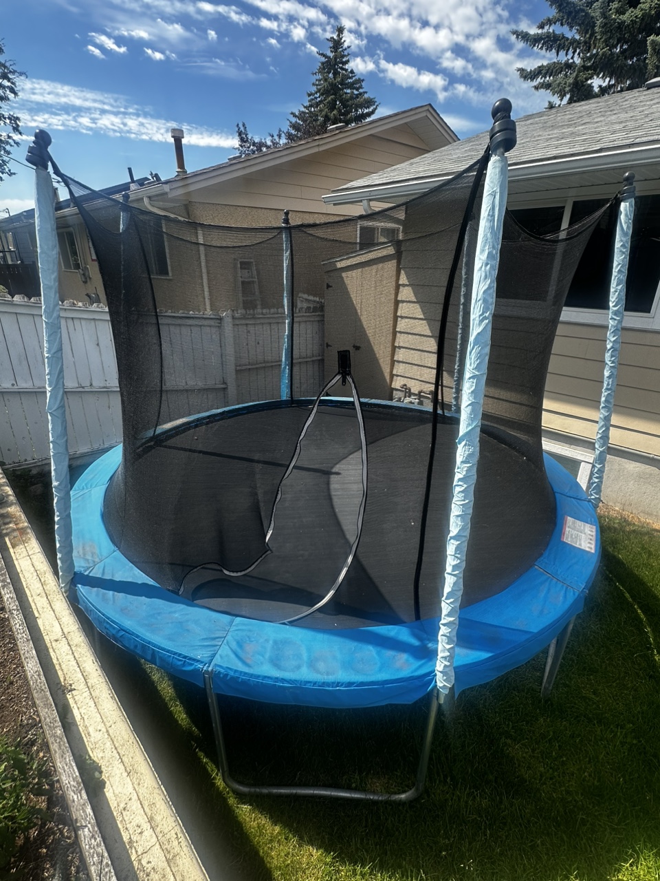 12’ trampoline
