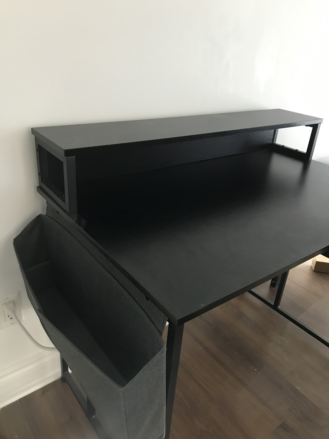 Study table image indicator(3)