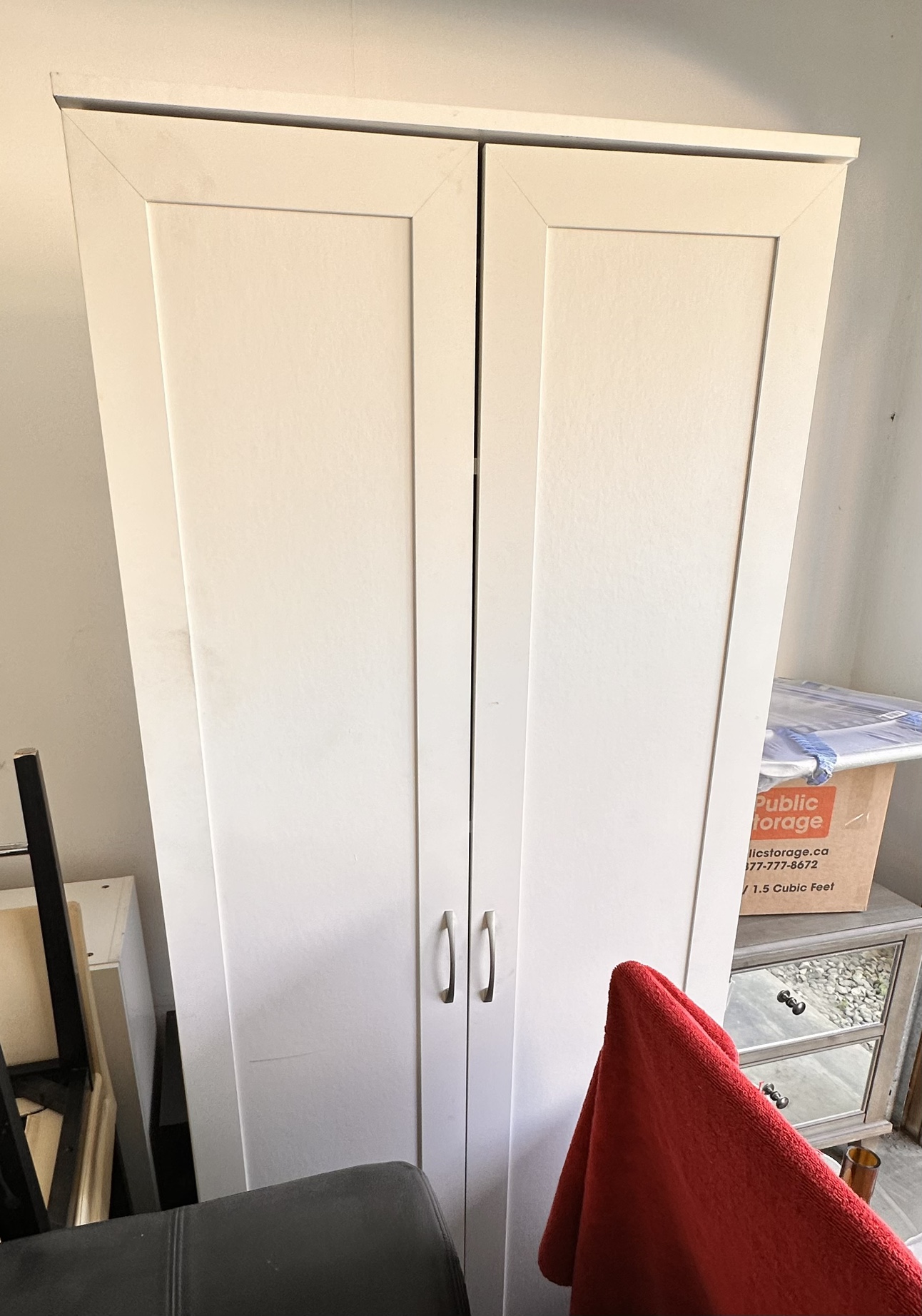 2 Door Storage cabinets - photo 2