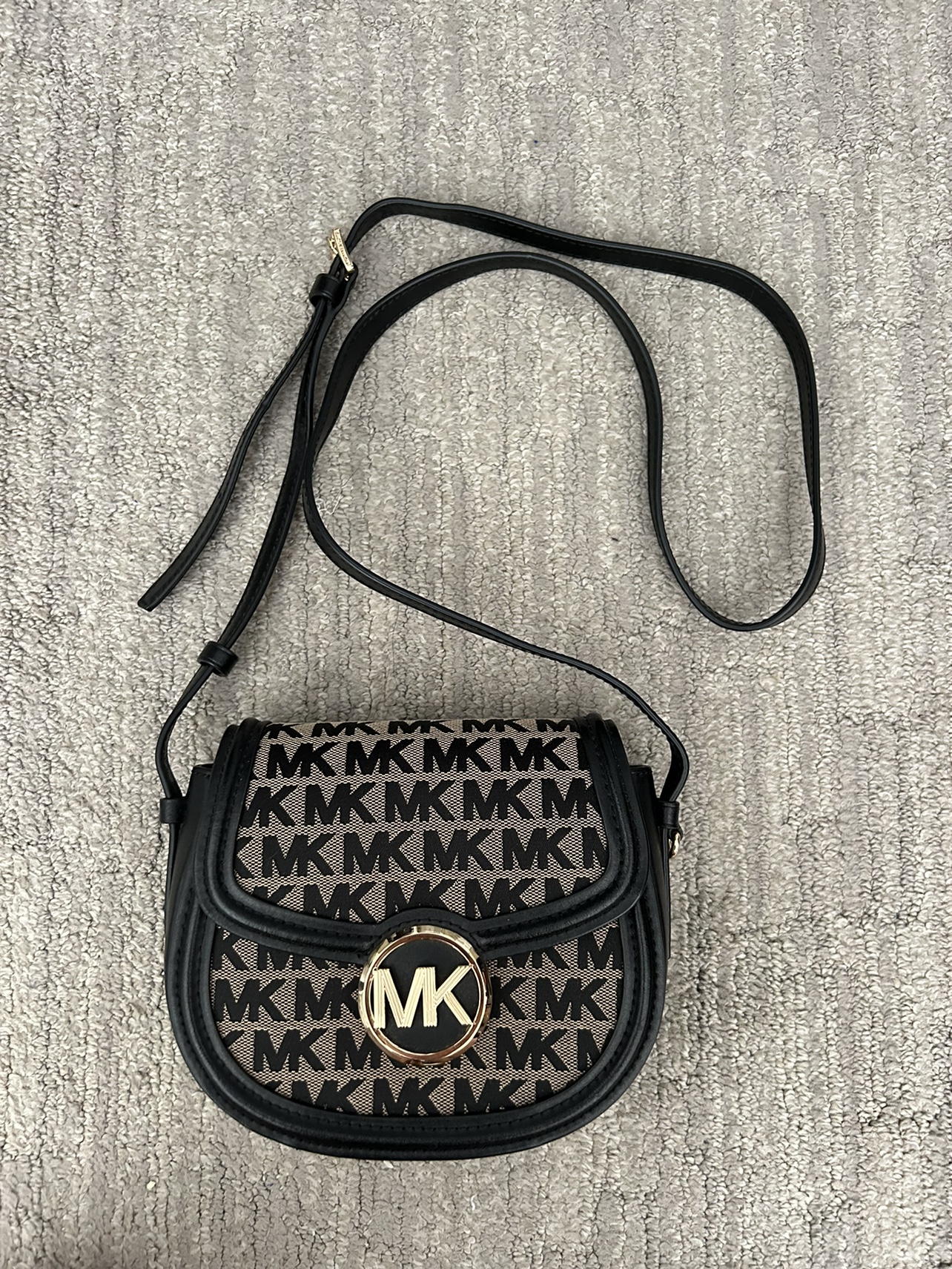 Sling Bag