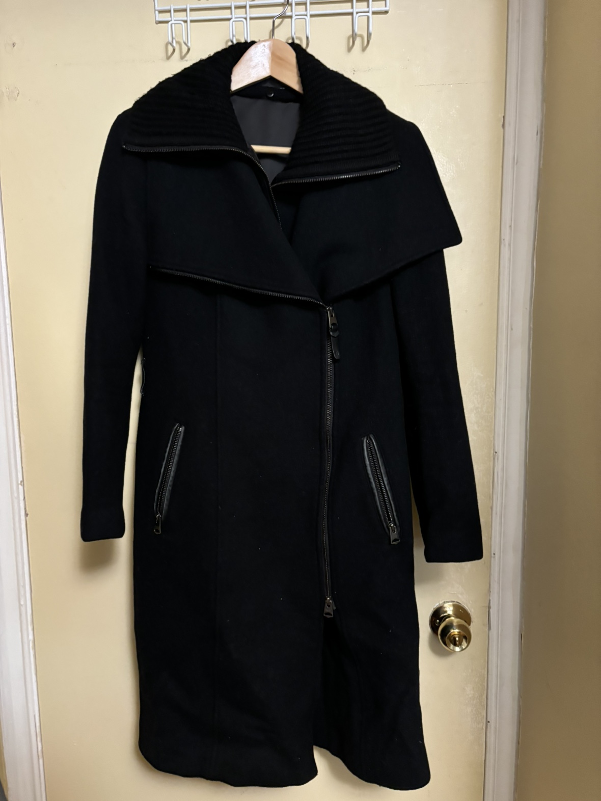 Mackage Nori 2 in 1 wool coat image indicator(2)