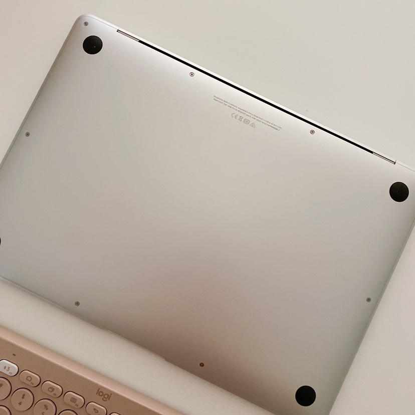 For Sale: MacBook Air (256GB) with Free Logitech Keyboard image indicator(5)