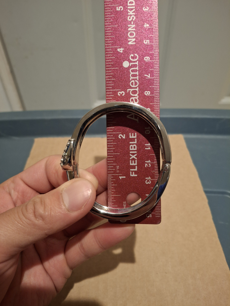 Silver Buckle Bracelet image indicator(2)