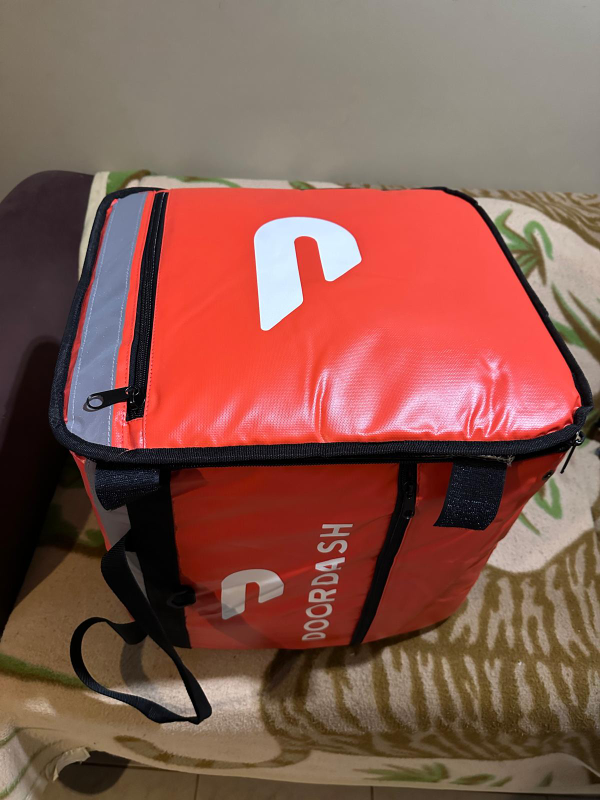Food delivery bag