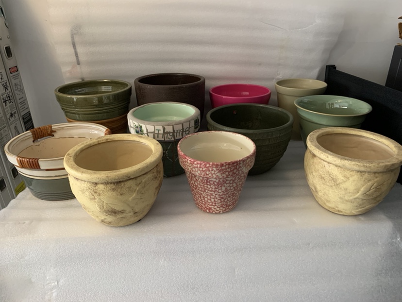 Clay Flower Pots (17) image indicator(2)