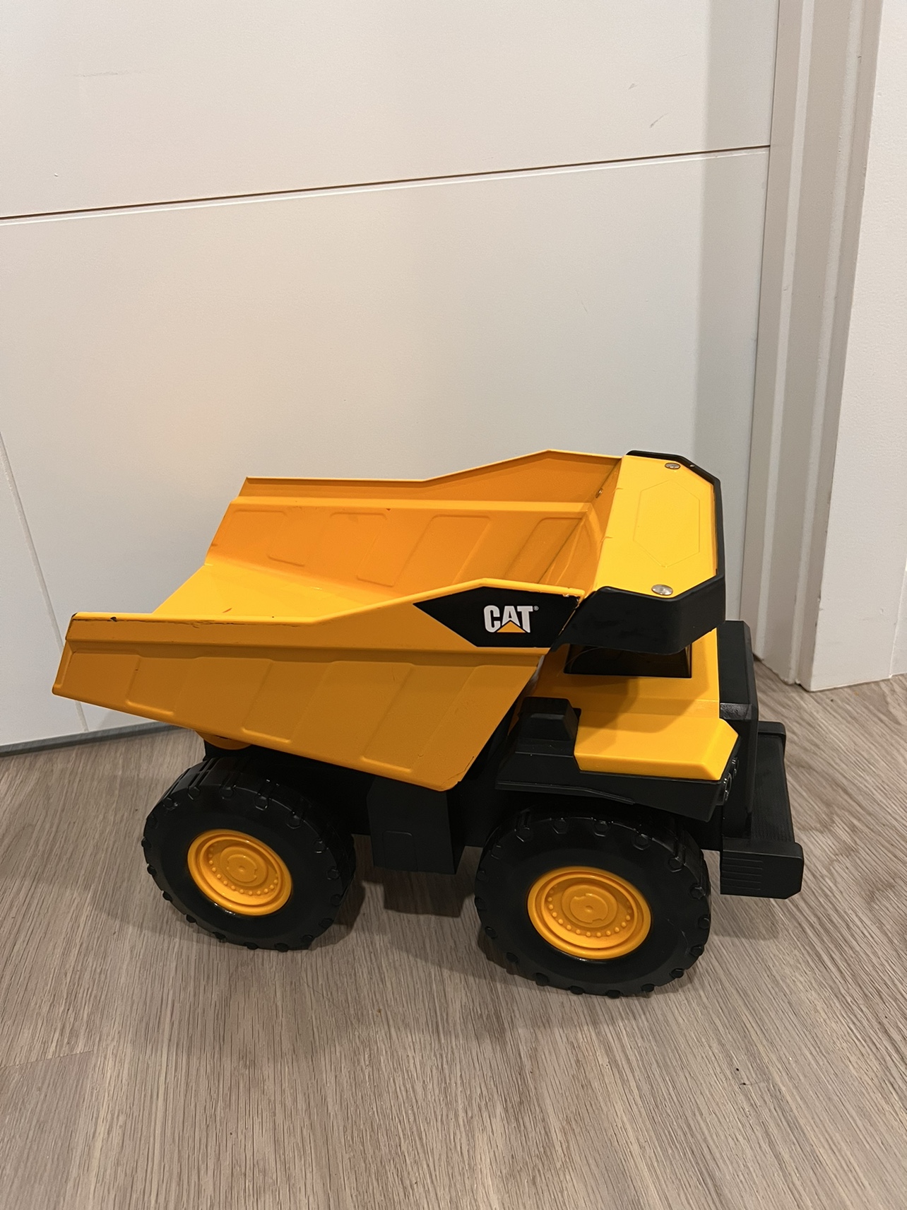 CAT Construction Toy Truck