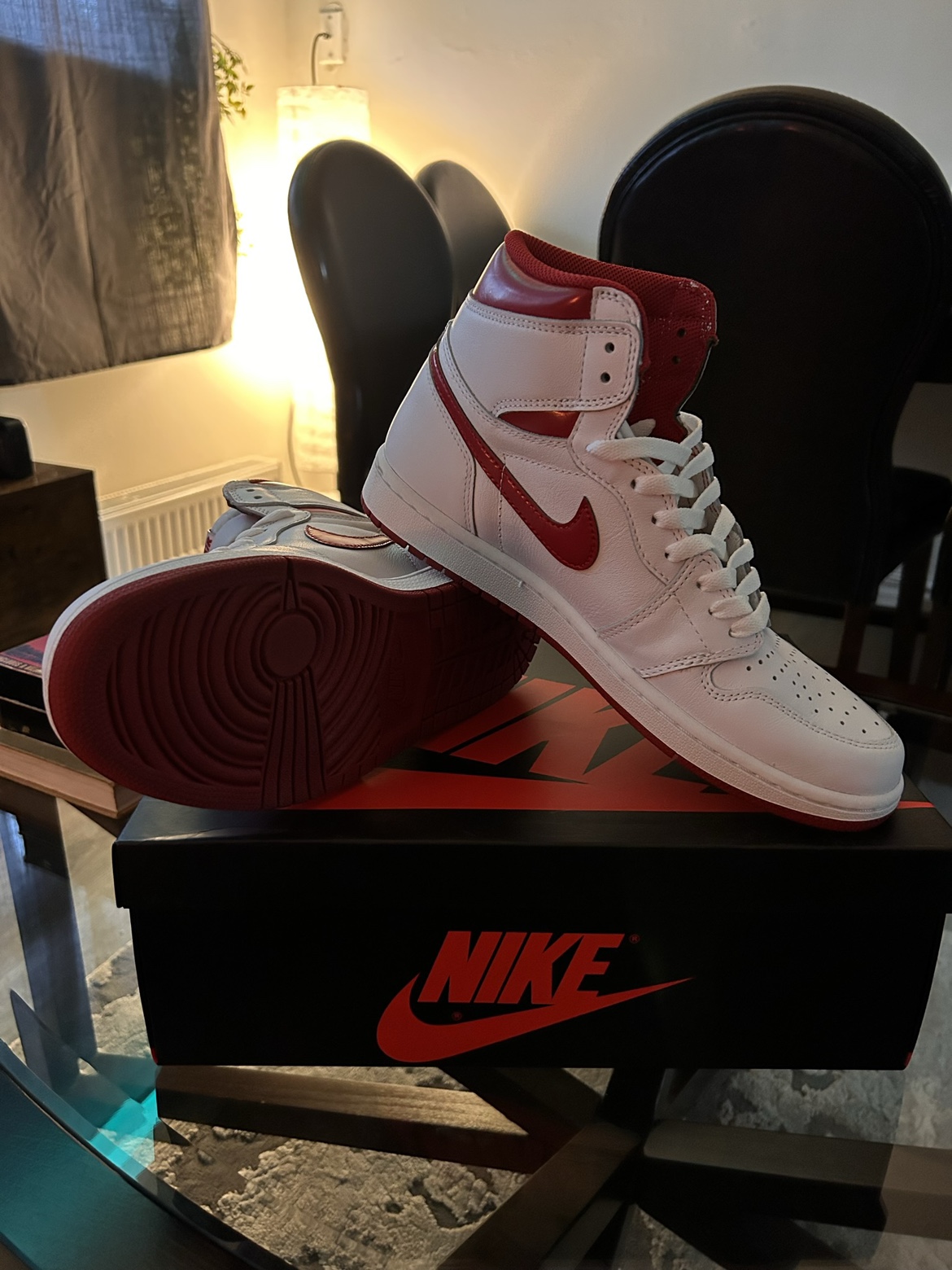 2017 Jordan 1 Retro High OG ‘Metallic Red’