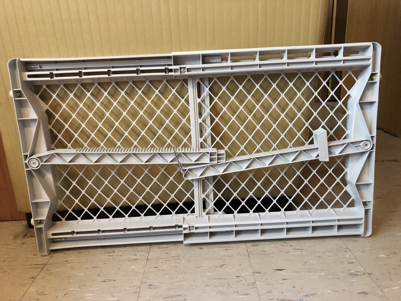 Safety Gate **used only once!** image indicator(2)