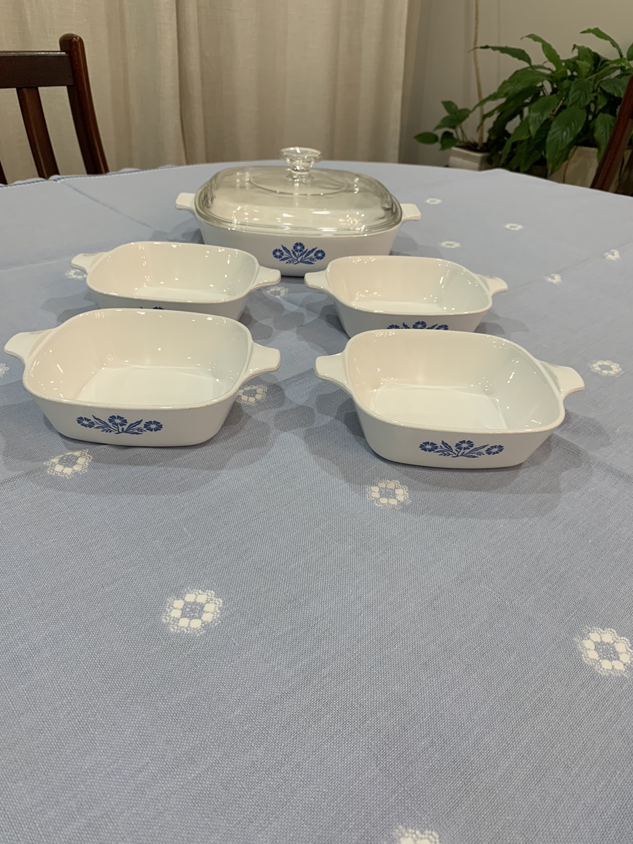 5 Corning Ware Cornflower Casseroles image indicator(9)