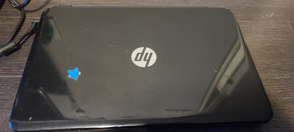 Old Hp Laptop 15-inch screen - photo 3