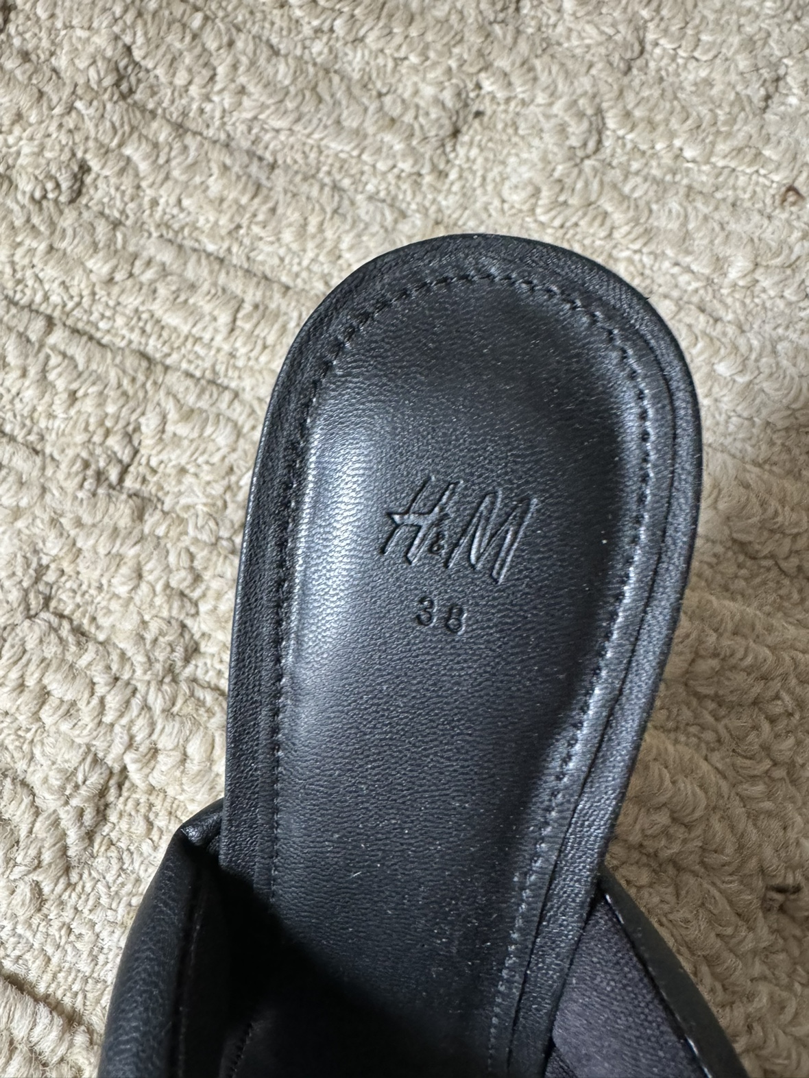 H&M sandals image indicator(2)