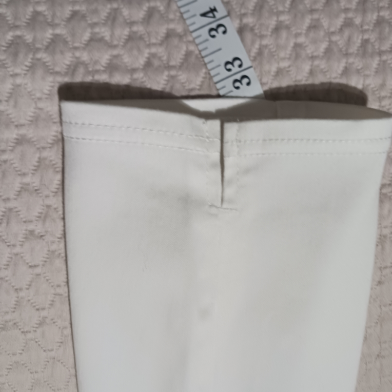 White women's Capri image indicator(6)