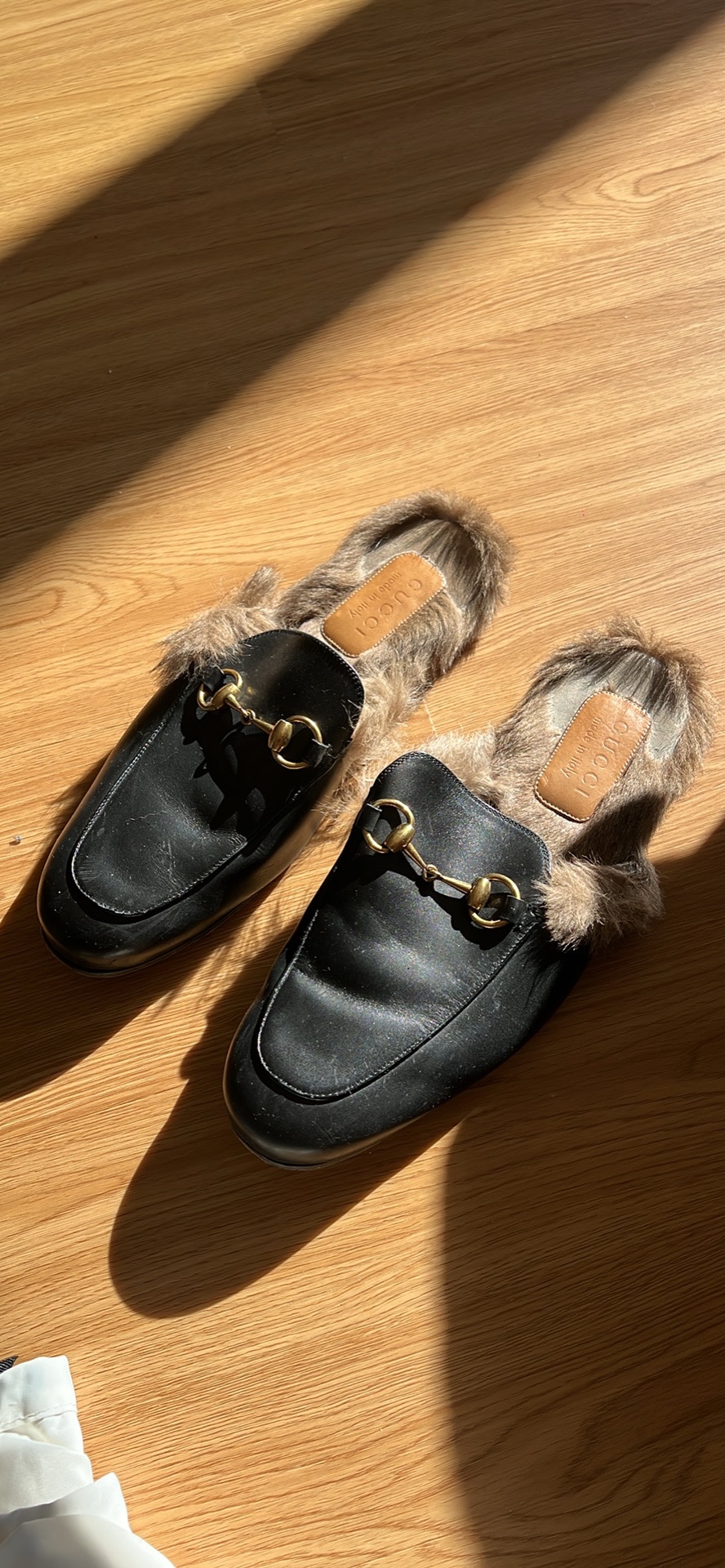 Gucci slides
