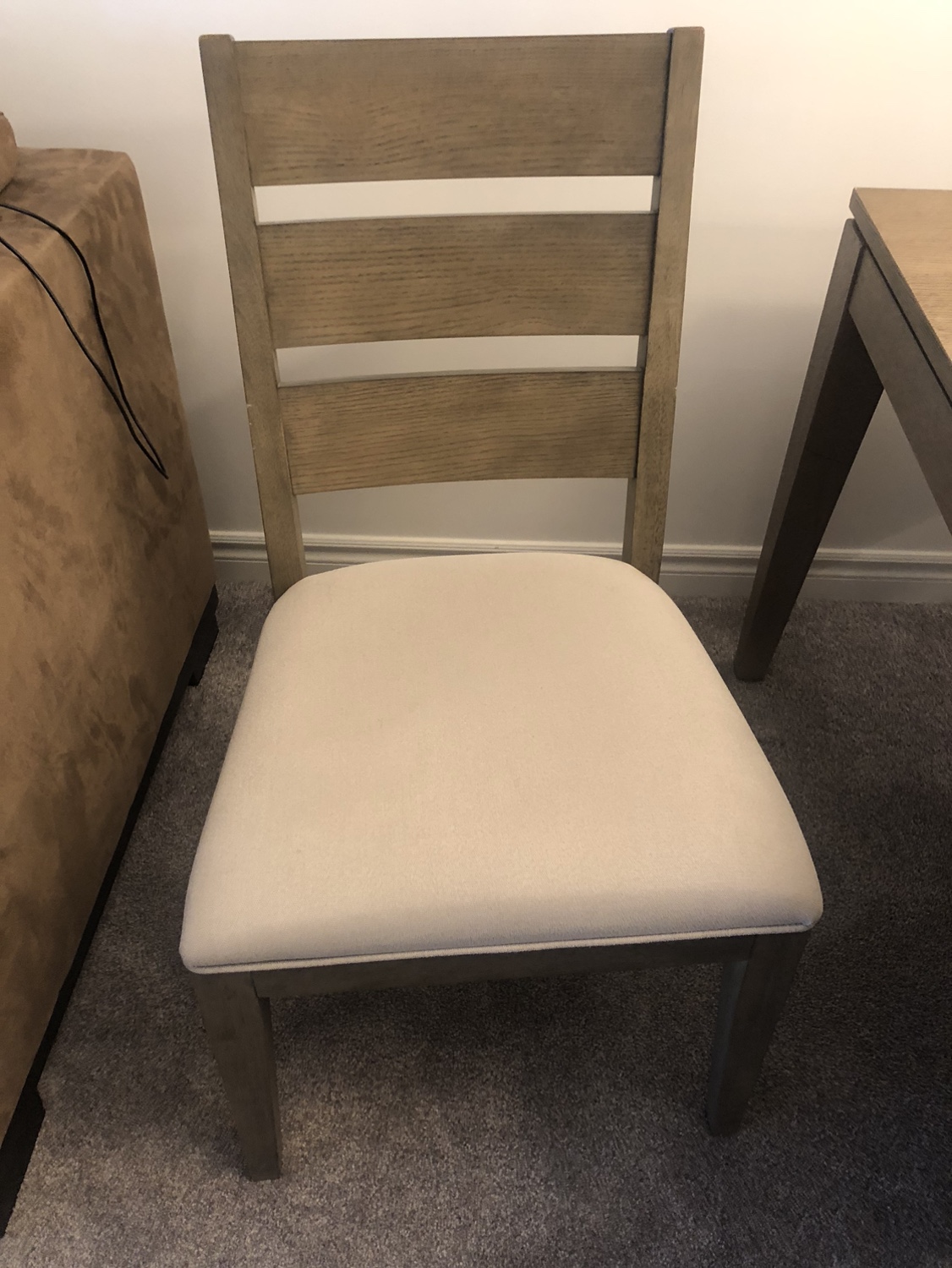Dining table - photo 4
