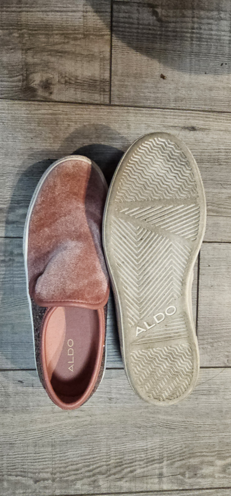 Aldo shoes image indicator(4)