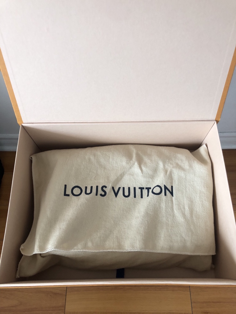 Louis Vuitton Pochette Métis Handbag - photo 3