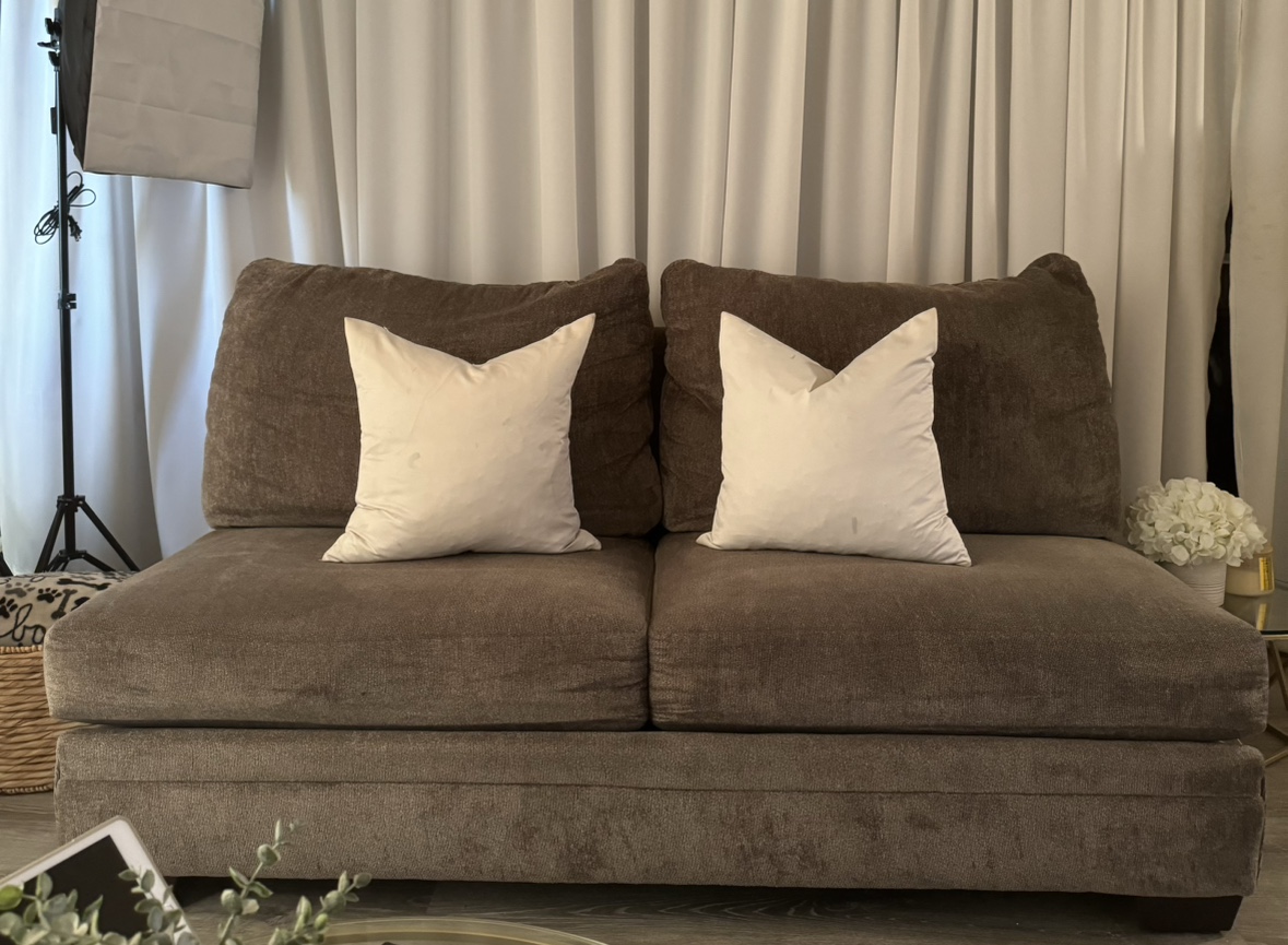 Love seats - photo 2