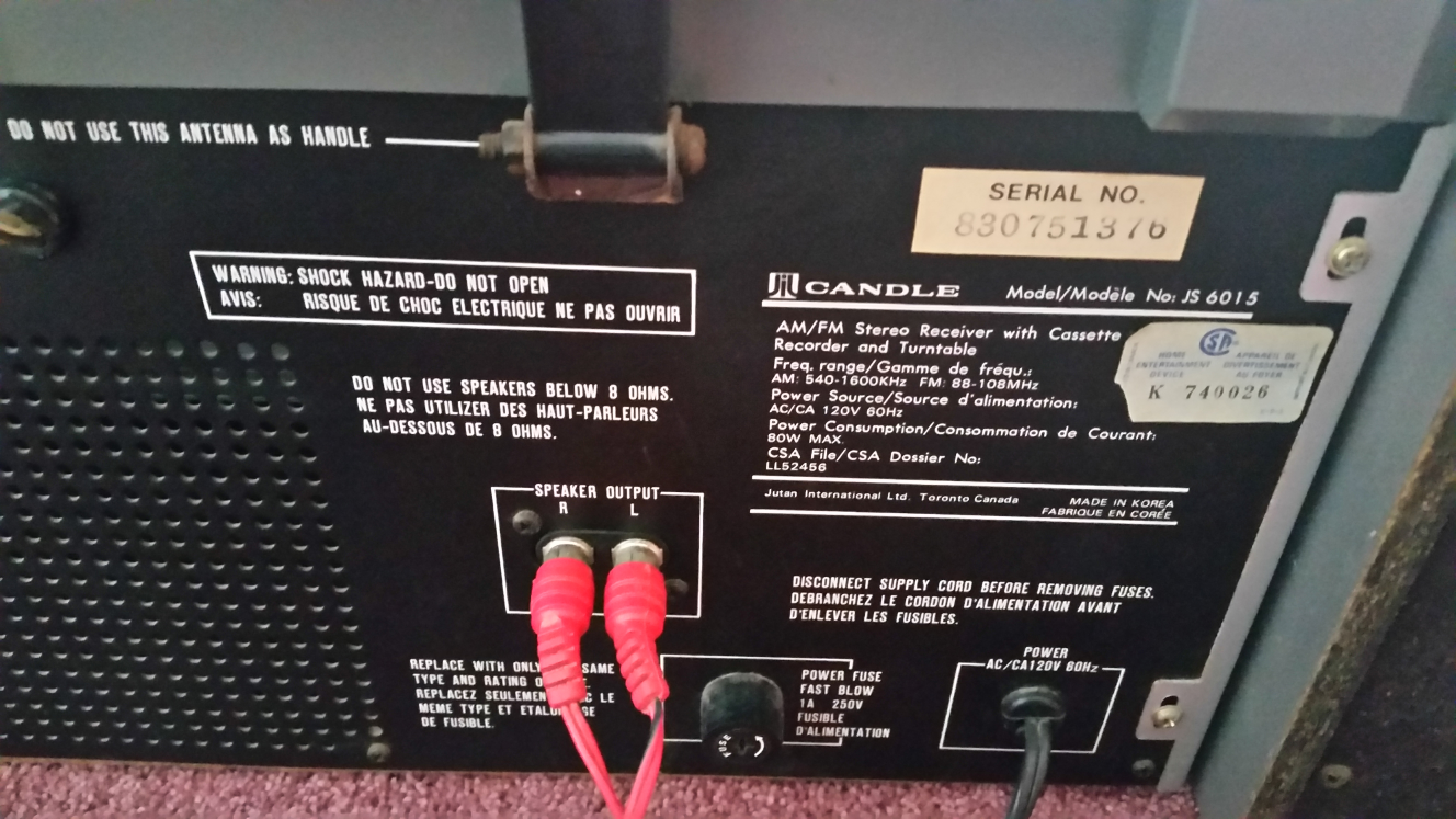 Candle, 70s Vintage Turntable, Radio and Cassette. image indicator(7)
