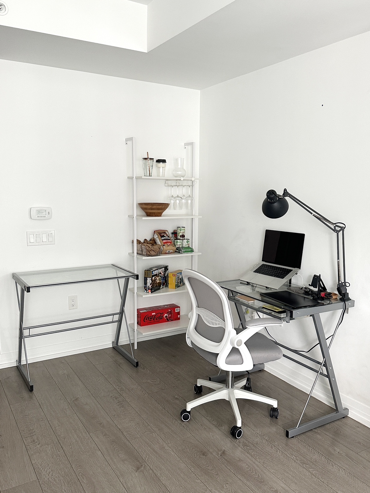 Study Desks (One left)(Moving Sale!) - photo 3