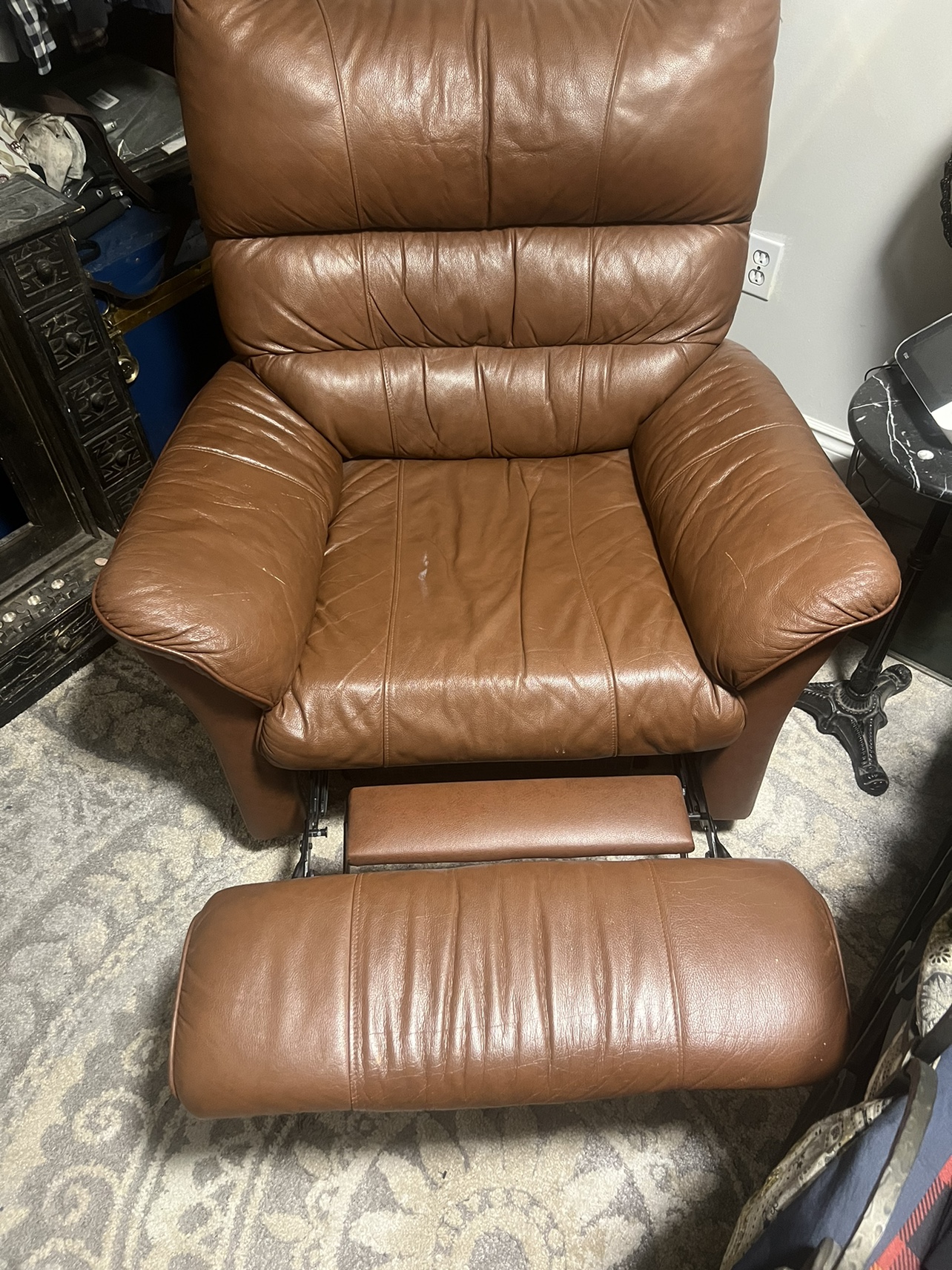 Leather Reclining chair from lazy boy store