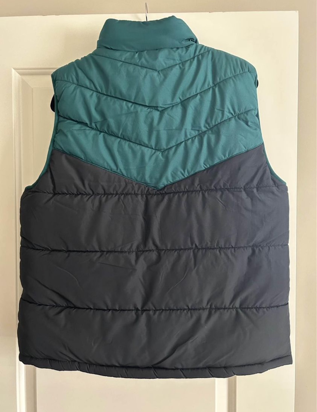 NEW Medium Reversible Philadelphia Eagles NFL Vest - photo 2