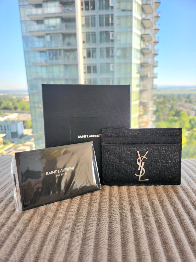 YSL Saint Laurent Card case - new