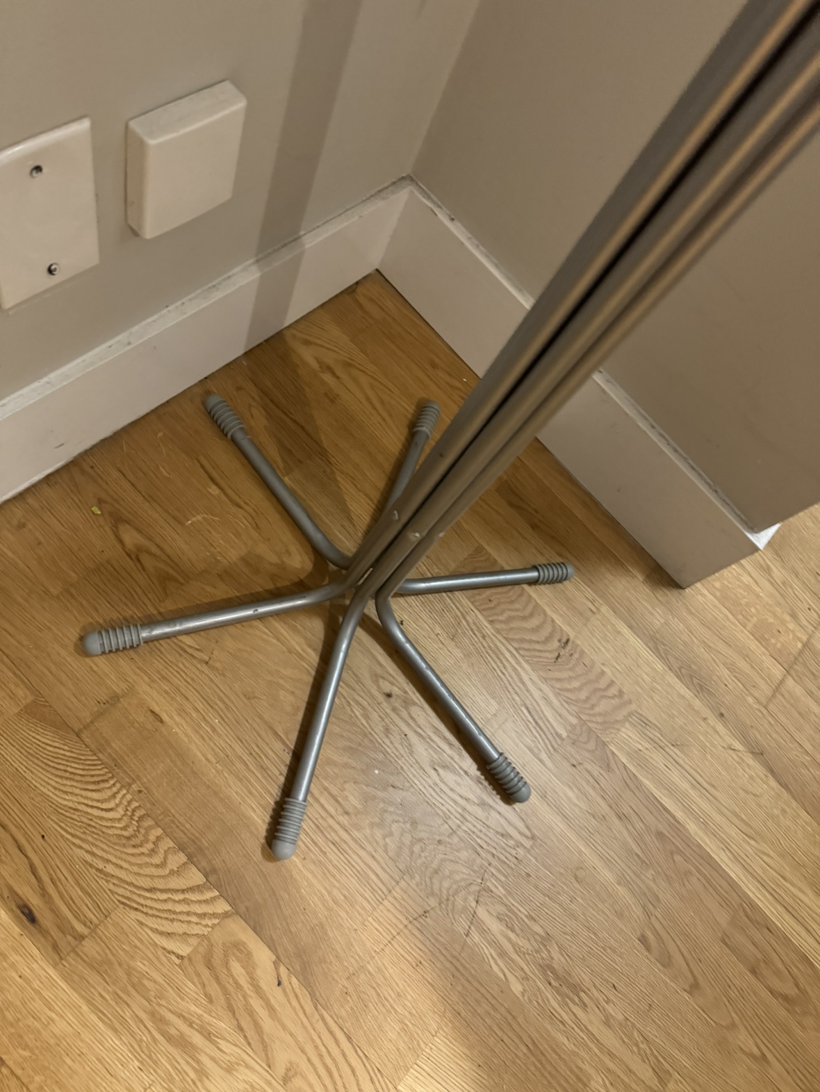 Coat rack - photo 2