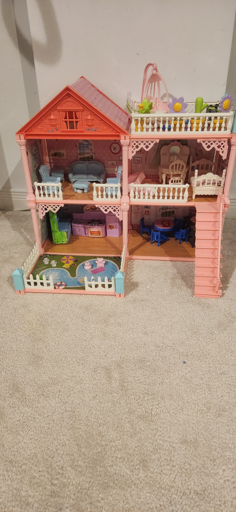 Kid's Dollhouse