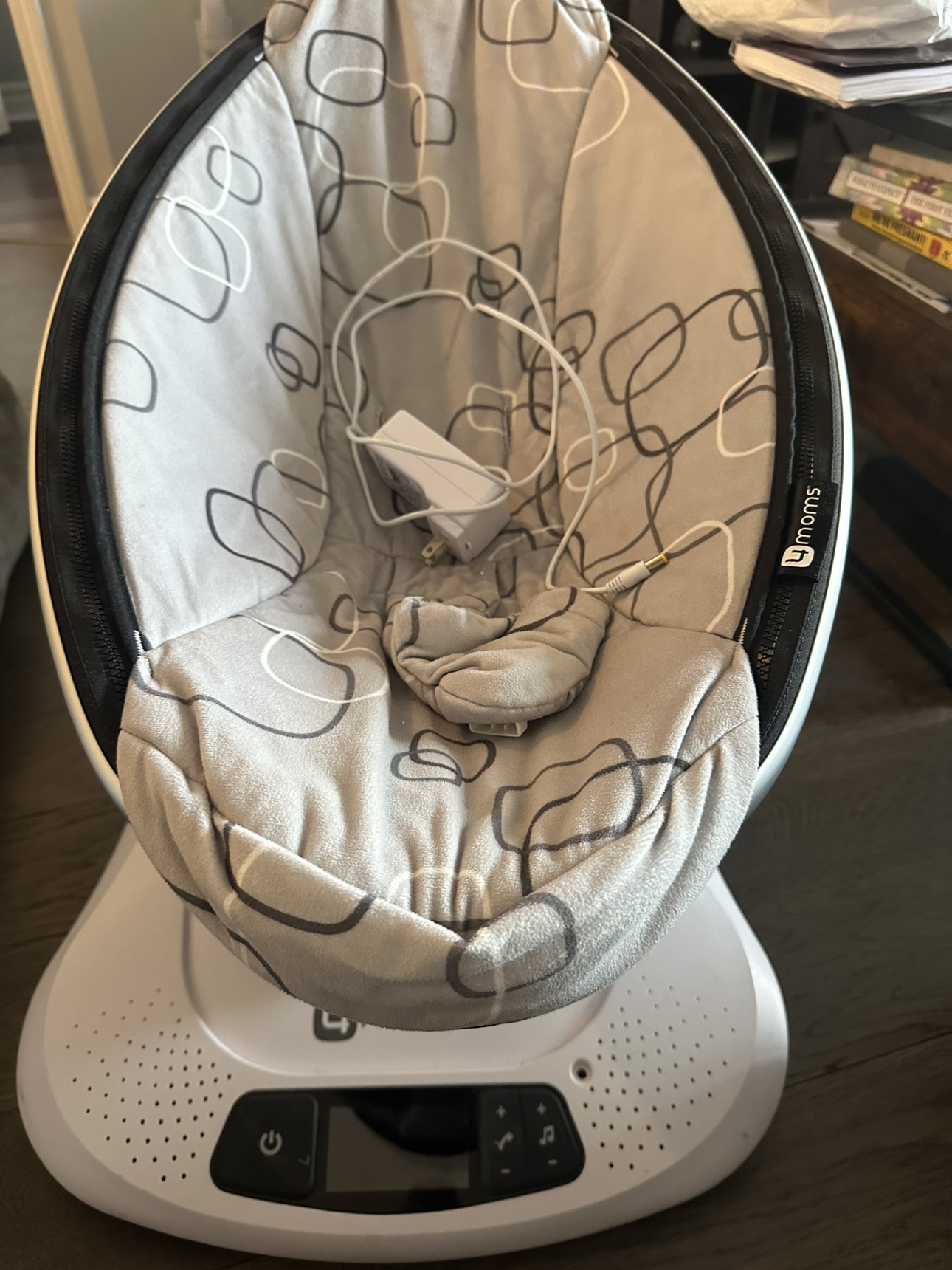 Mamaroo 4 moms swing image indicator(3)