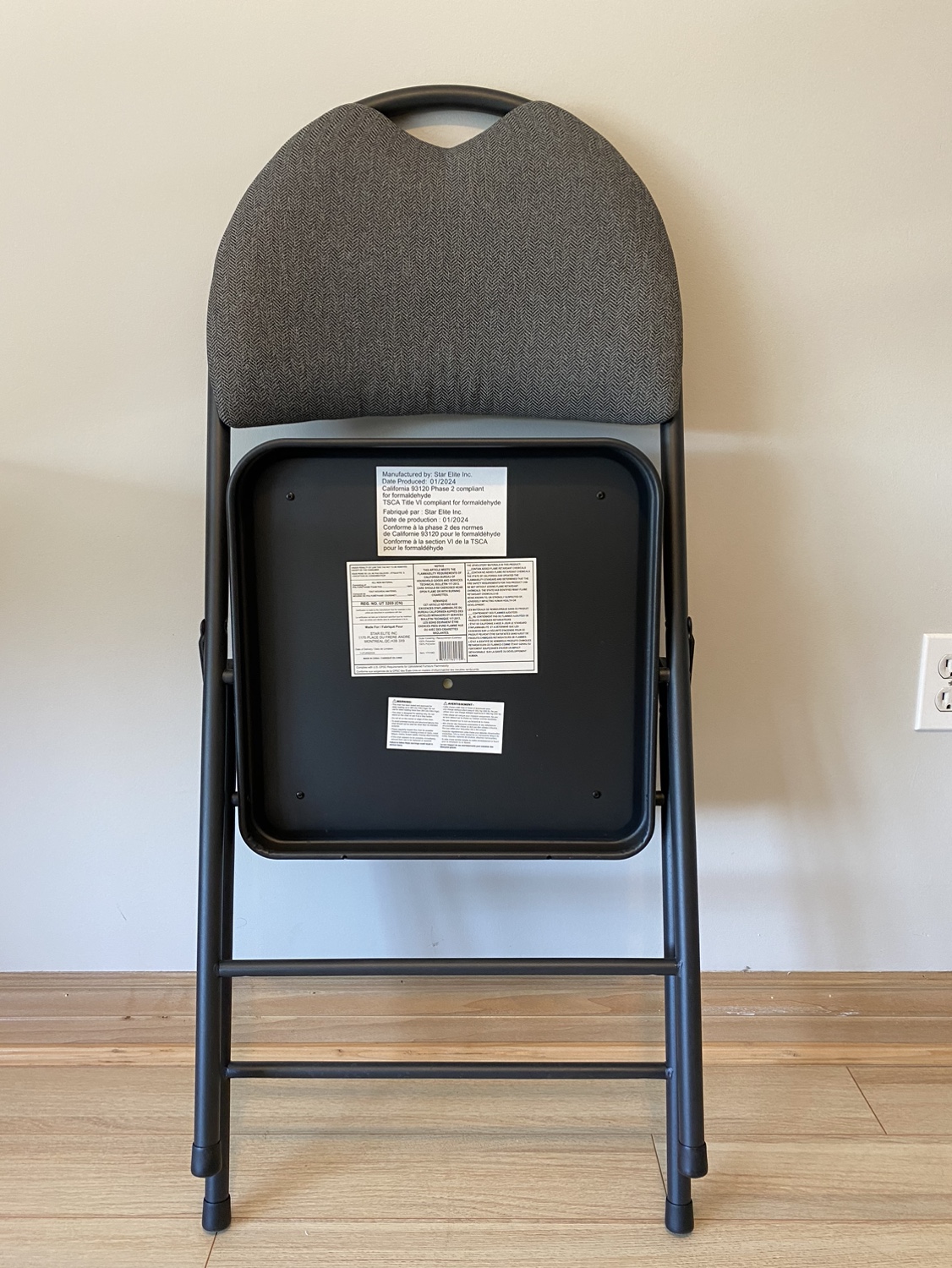 folding table and chair - photo 5