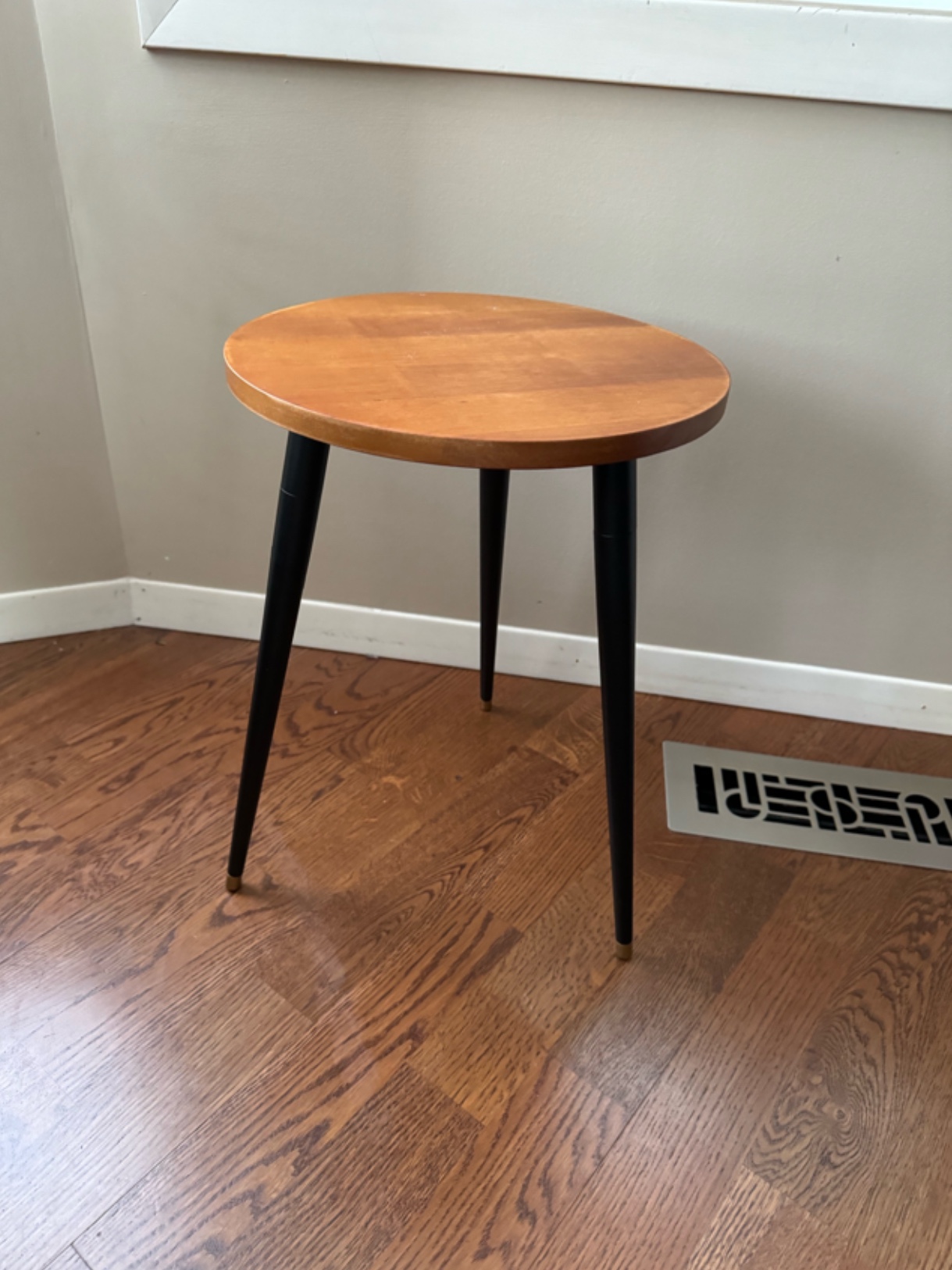 Plant Stand - photo 2