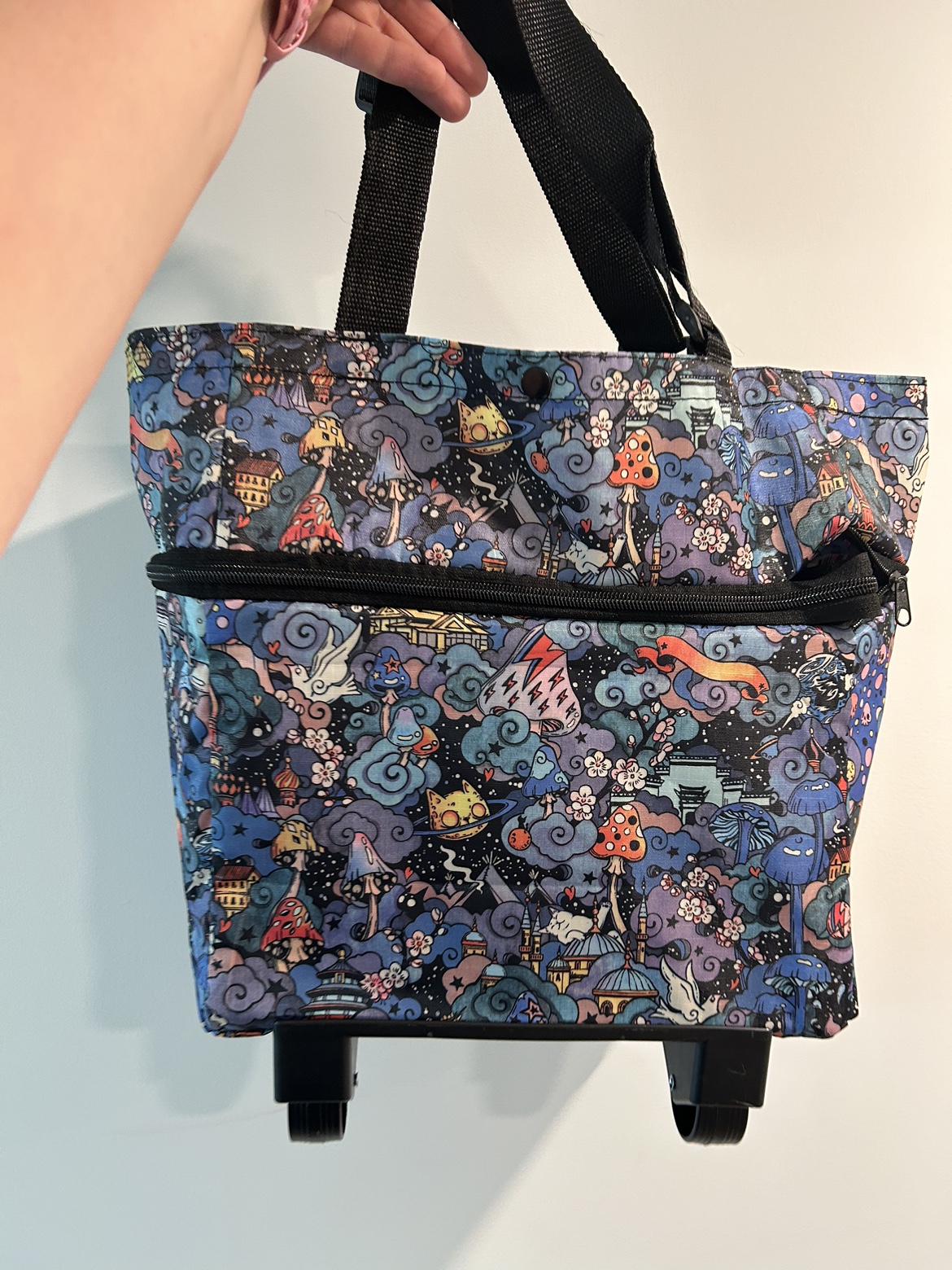 Small expandable shopping trolley bag thumbnail