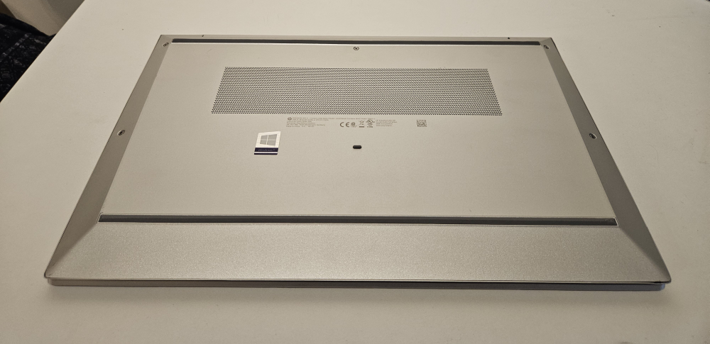 HP Elitebook 850 G8 - photo 4