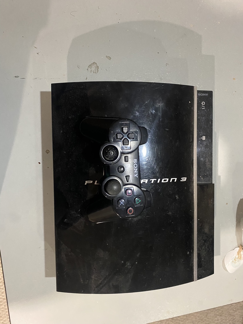 PlayStation 3 Console and controller