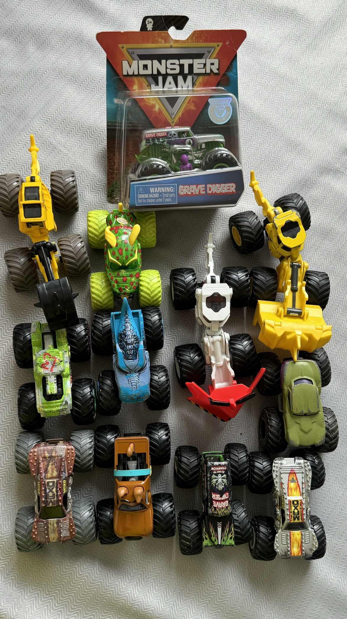 Lot of 12Hot Wheels Monster Jam Trucks image indicator(4)