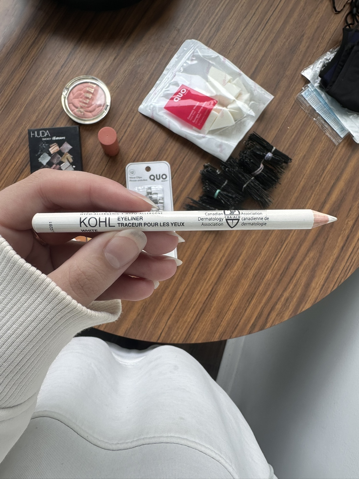 Makeup & Hair Bundle image indicator(7)